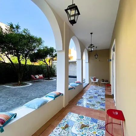 ベッド・アンド・ブレックファスト Raphaelle Relais 4*