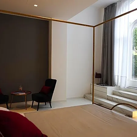 Raphaelle Relais Bed & Breakfast
